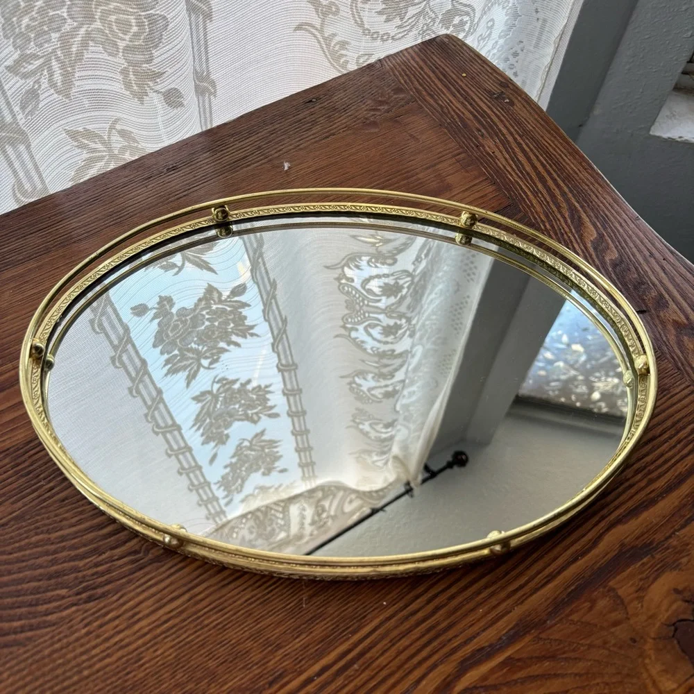 Vintage Oval Brass Tone Mirror Vanity Tray Felt Back Floral Rim old Hollywood
